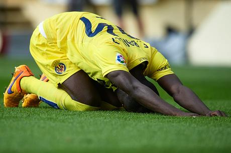 Cosa sta succedendo alla spalla di Bailly?