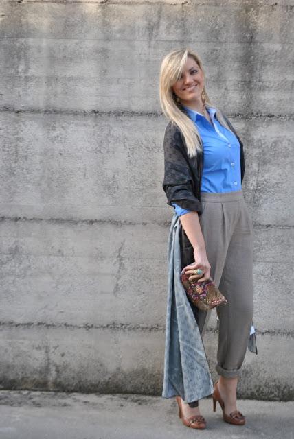 outfit décolleté guess  come abbinare le décolleté abbinamenti scarpe décolleté  pantaloni eleganti e décolleté to wear heels how to combine brown heels how to match brown heels guess heels street style blonde girl blonde hair blondie outfit casual invernali outfit da giorno invernale outfit gennaio 2016 january  outfit january 2016 outfits casual winter outfit mariafelicia magno fashion blogger colorblock by felym fashion blog italiani fashion blogger italiane blog di moda blogger italiane di moda fashion blogger bergamo fashion blogger milano fashion bloggers italy italian fashion bloggers influencer italiane italian influencer