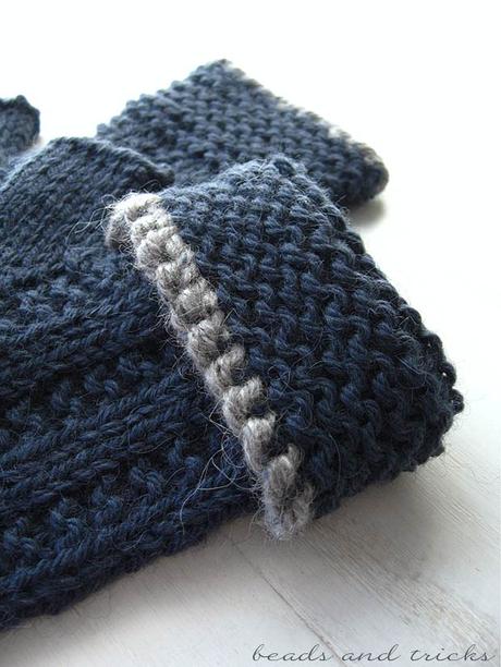 Guanti fingerless lavorati a mano a maglia