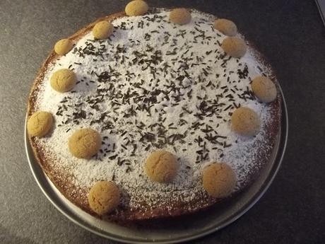 TORTA AMARETTI E CIOCCOLATO