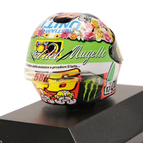 Agv PistaGP V.Rossi 2012 by Minichamps