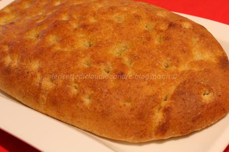 Focaccia con crusca e lievito madre