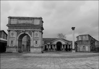 Cinecittà si mostra / Cinecittà shows off