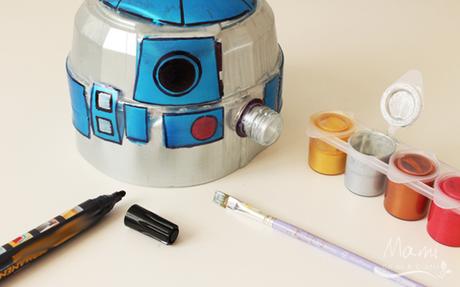 Star Wars: maschera da R2-D2 fai da te
