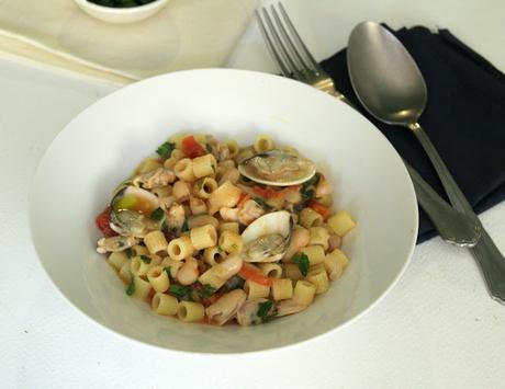 pasta e fagioli con le vongole