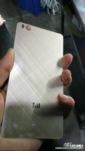 Xiaomi Mi5 foto spia back cover