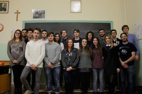 PAVIA. Dal trevigiano 19 ragazzi vincitori di una competizione del CERN, come premio visiteranno il CNAO a Pavia.