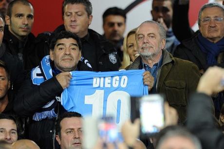 Maradona la numero 10