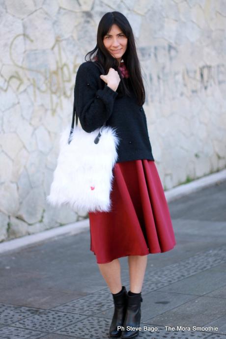 fashion, fashionblog, fashionblogger, italian fashionblogger, bag, borsa pelliccia, skirt, gonna, gonna a ruota, nessie and roses, bag nessie and roses, borsa finta pelliccia, faux fur bag