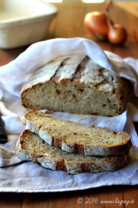 pane alle patate e cipolle arrostite 