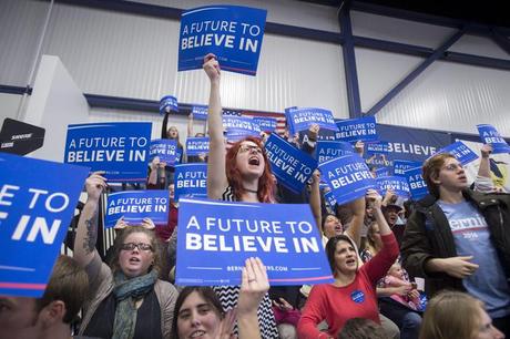 Bernie Sanders campaigns in New Hampshire