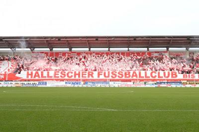 (VIDEO)Hallescher FC fans choreography vs Dinamo Dresden