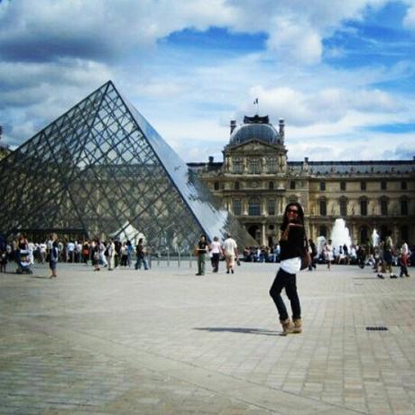 LOUVRE PARIGI