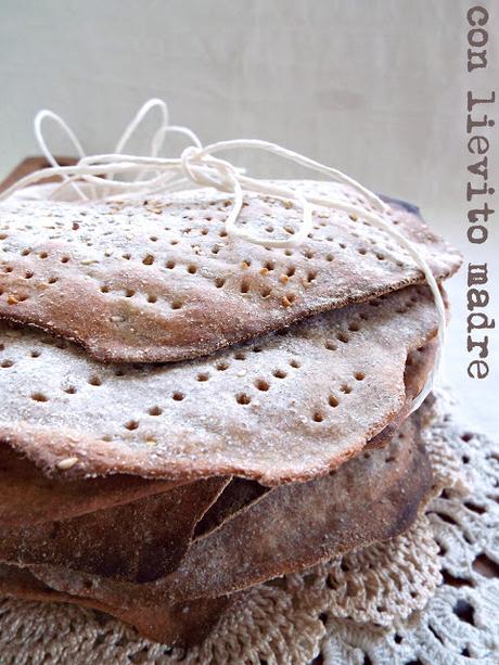 Multigrain crispbreads con lievito madre