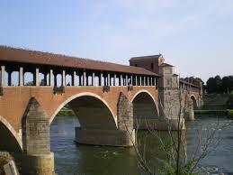 PAVIA. Per San Valentino la città si colora di rosso con 