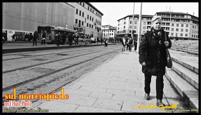 prove di urban-photo, sul marciapiede