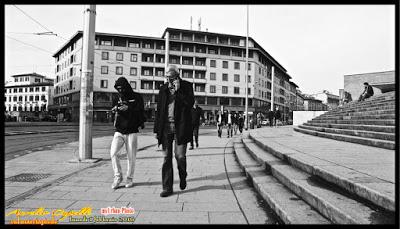 prove di urban-photo, sul marciapiede