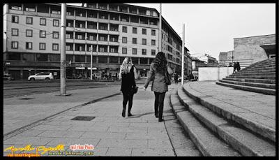 prove di urban-photo, sul marciapiede