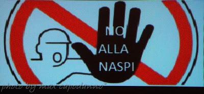 NO ALLA NASPI ... Lavoratori a  Amalfi