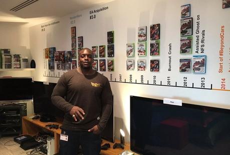 Adebayo Akinfenwa visita Criterion per vedere il nuovo progetto