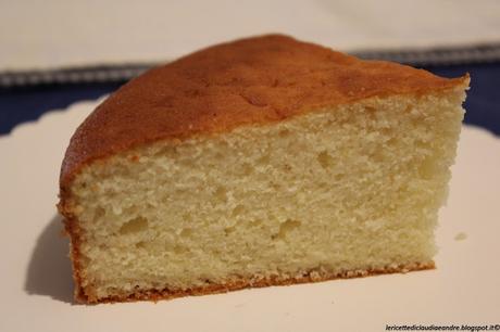 Torta allo yogurt e profumo di limone