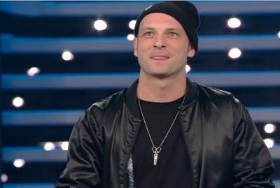 Nuove proposte: abolire Sanremo