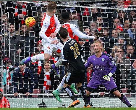 Arsenal-Leicester 2-1: la beffa allo scadere trafigge il cuore dei Foxes