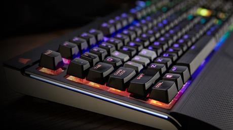 Corsair Strafe RGB - Recensione