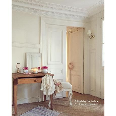 A Parigi uno splendido appartamento in puro stile Shabby Chic