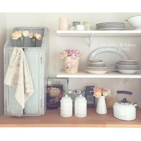 A Parigi uno splendido appartamento in puro stile Shabby Chic