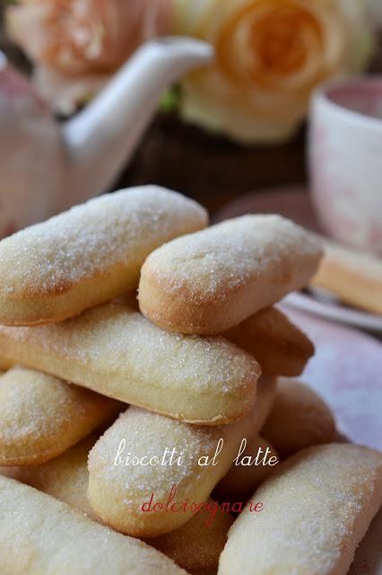 Biscotti al latte