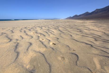 Fuerteventura, come viaggiare spendendo poco. Spiaggia di Cofete. Cucina tradizionale Canaria