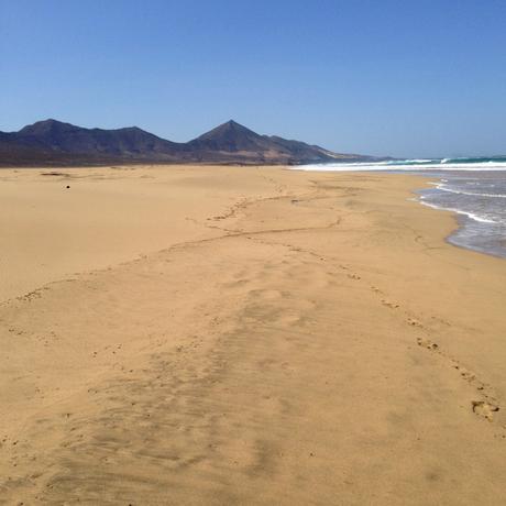 Fuerteventura, come viaggiare spendendo poco. Spiaggia di Cofete. Cucina tradizionale Canaria