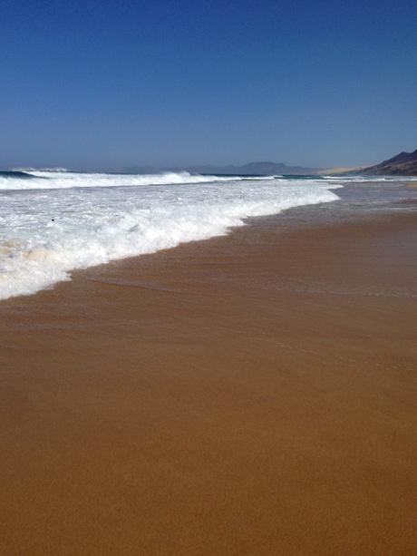 Fuerteventura, come viaggiare spendendo poco. Spiaggia di Cofete. Cucina tradizionale Canaria