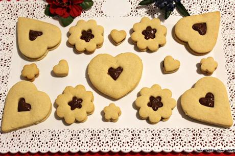 Biscotti con cuore alla nutella