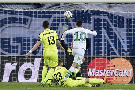 Gent-Wolfsburg: 2-3: Draxler sontuoso, i Lupi soffrono nel finale ma vedono i quarti