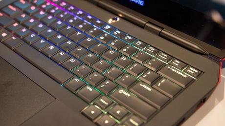 Alienware 13: i display OLED arrivano sui notebook - Anteprima