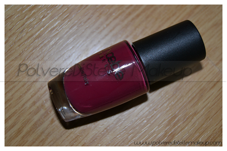 PREVIEW: Smalti Phoebe Nails