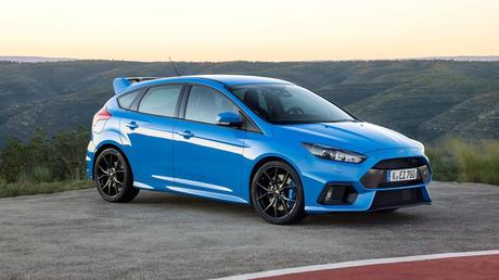 Ford Focus RS, il bolide per gli amanti del drift - Speciale