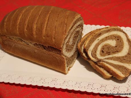 Arrotolato di pan brioche al orzo con lievito madre....