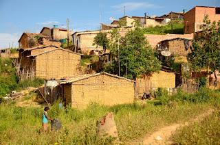 GIUSSAGO (pv).”Madres” per raccontare la forza delle madri argentine e aiutare i bimbi del Brasile.