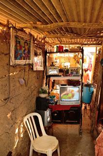 GIUSSAGO (pv).”Madres” per raccontare la forza delle madri argentine e aiutare i bimbi del Brasile.