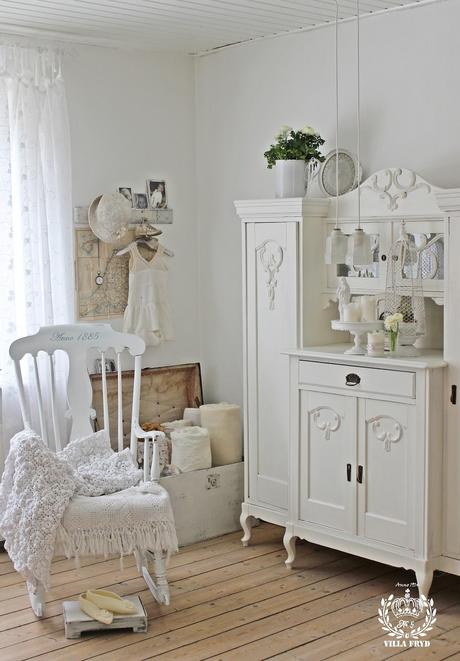 Nordic and Shabby Style per una bellissima casa in Danimarca