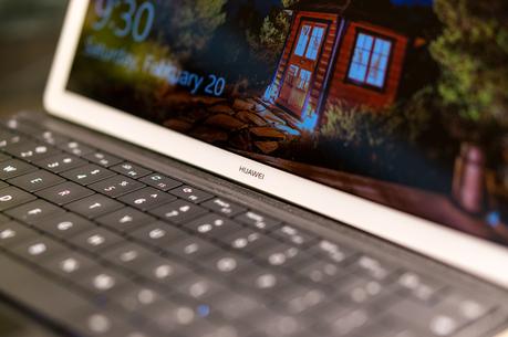 Huawei MateBook: scocca in alluminio e processori Skylake - Anteprima