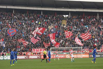 (VIDEO)Red Star Belgrade fans smokeflares & tifo vs Mladost , 20.02.2016, Serbia.