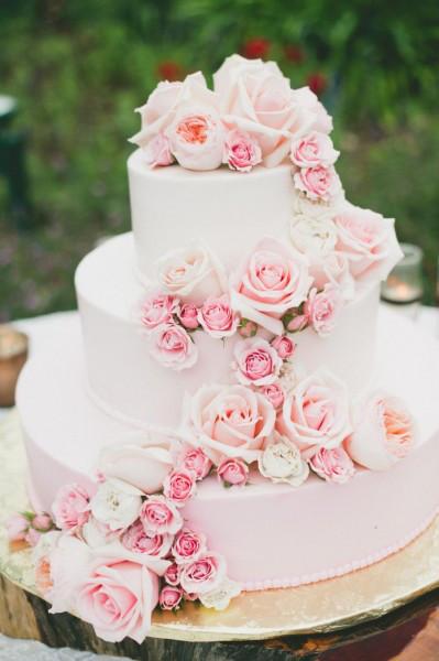 wedding-cake-rose-quartz-2