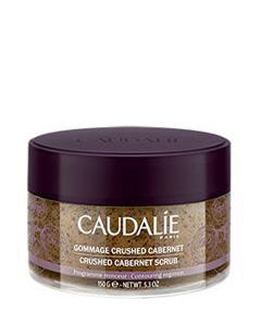 Silhouette  perfetta con i prodotti 100% naturali di Caudalie