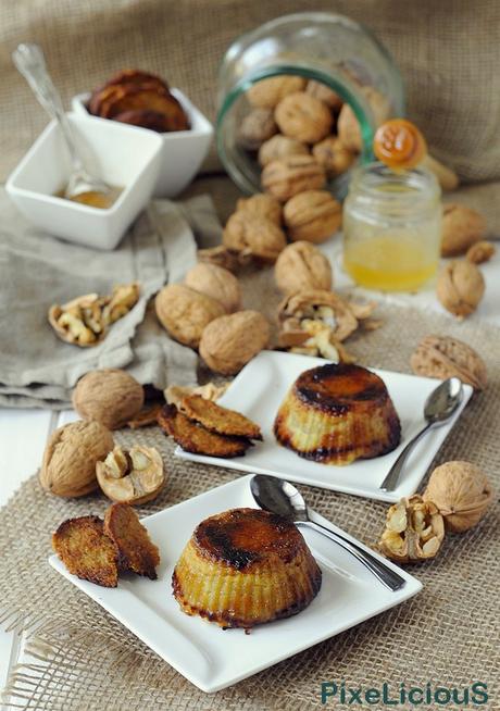 Tortini di Roquefort e Pere al Miele di Cardo con Cialdine di Noci e Pera