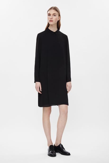 Abbiamo lasciato la saliva sulla nuova collezione di COS