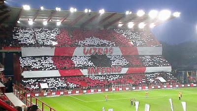 (VIDEO)Standard Liege fans great choreography vs  Charleroi 20.02.2016, Belgium